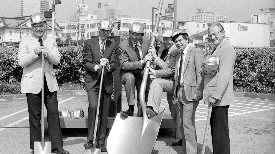 1982 ceremony. L to R: Ralph C. Bolin, ABAG president; Eugene Garfinkle, BART Board president; Keith Bernard, BART general manager; William F. Hein, MTC deputy executive director; Revan Tranter, ABAG executive director; and W.R. “Bill” Lucius, MTC chair. 